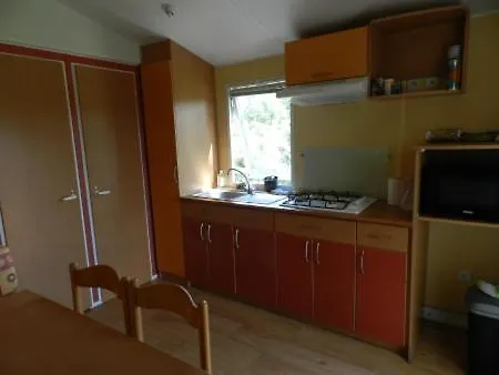 Mobil-home Lahore Philippe Κάμπινγκ *